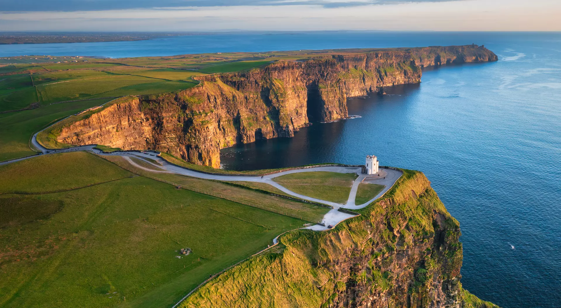Cliffs of Moher Cliffs of Moher