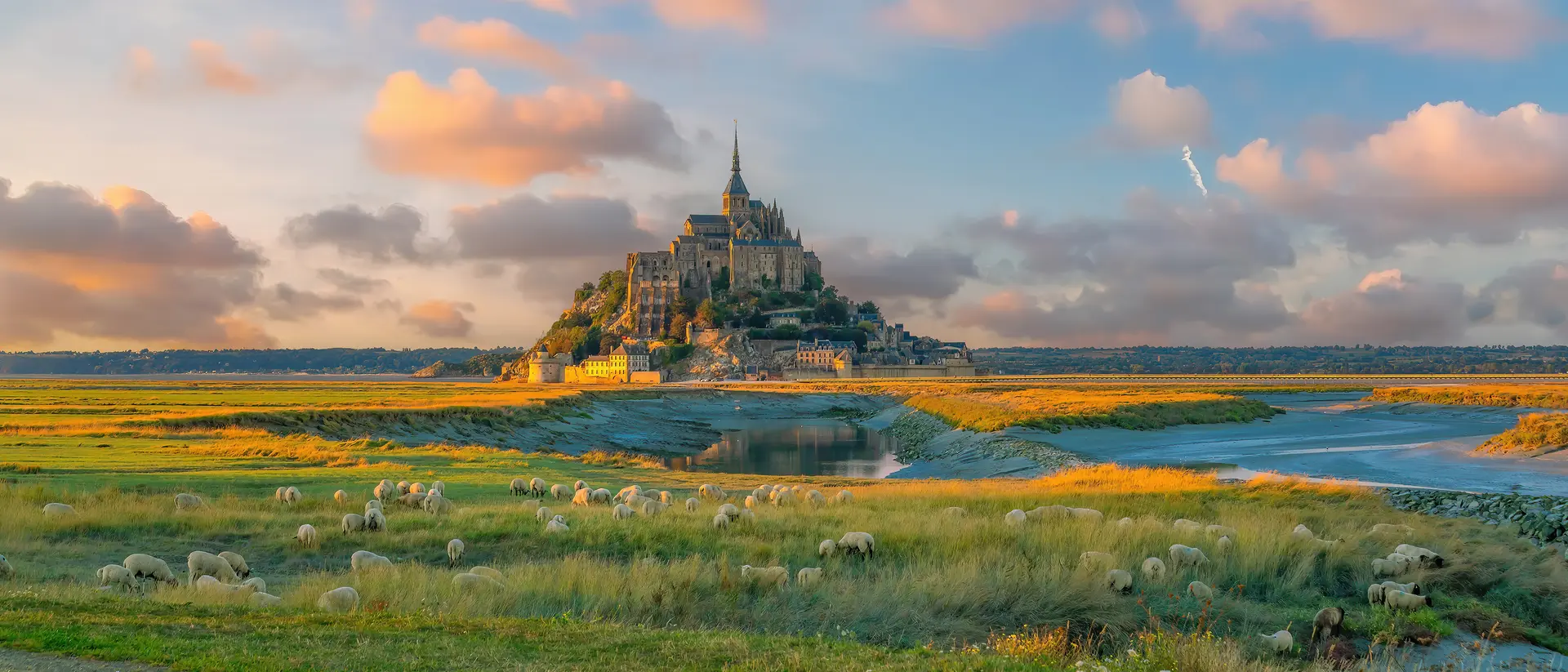 Mont Saint-Michel, Normandy, France Mont Saint-Michel, Normandy, France