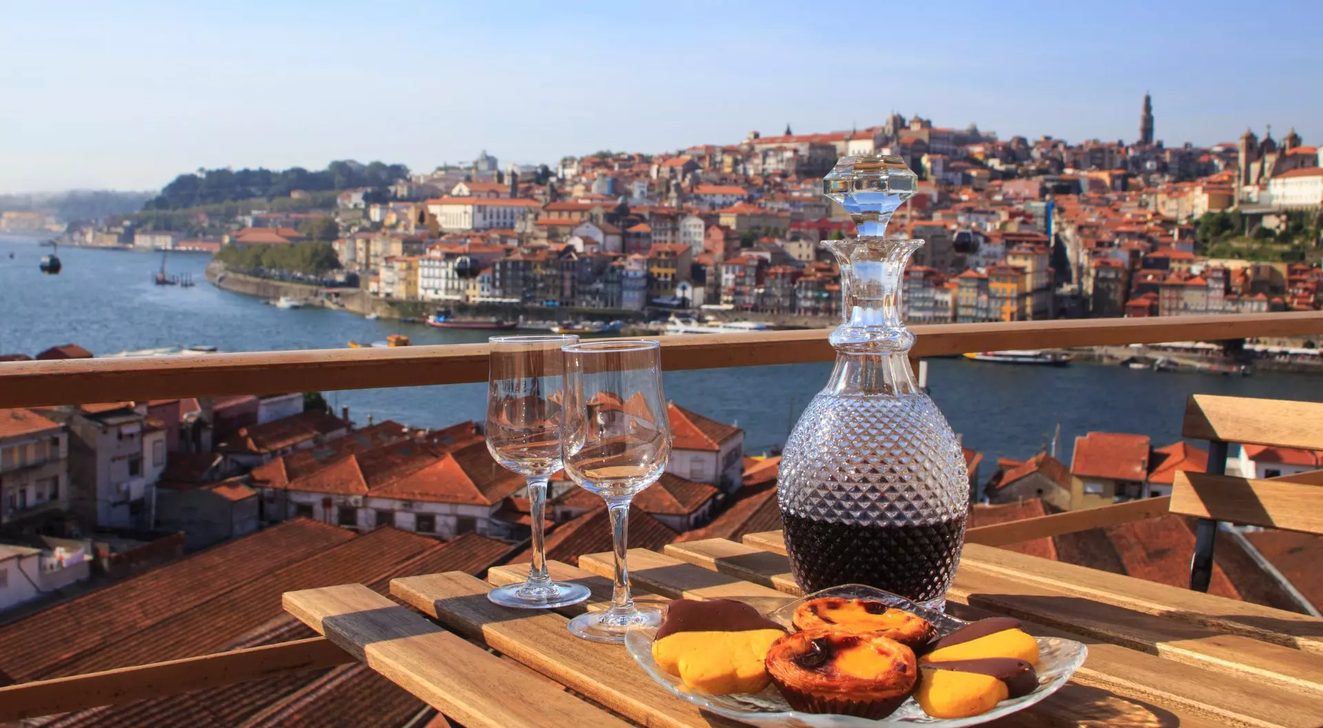 Port wine with a view in Lisbon