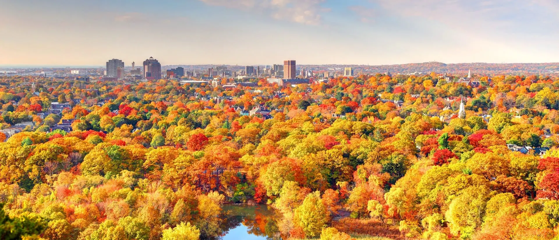 Stunning fall foliage in New Haven is the second-largest city in Connecticut.