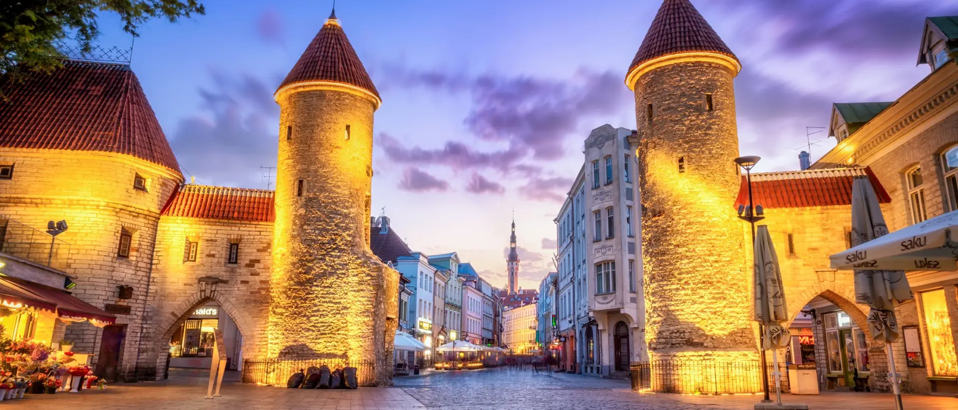 Viru Gate, Tallinn