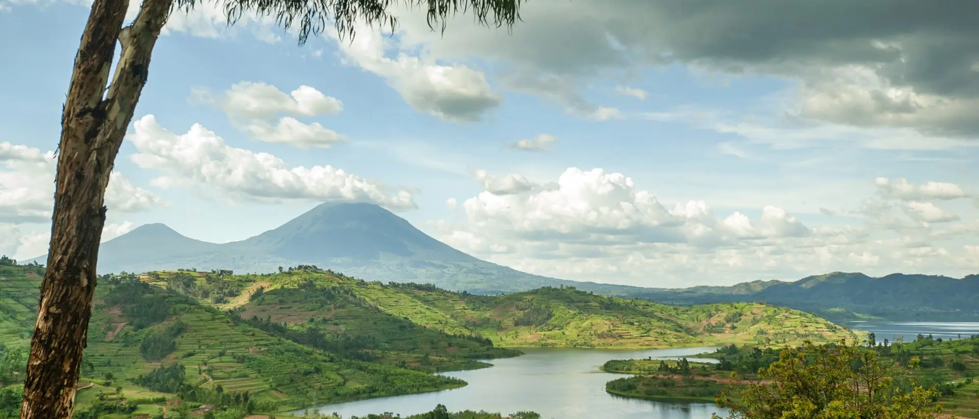 Virunga Mountains, Rwanda Virunga Mountains, Rwanda