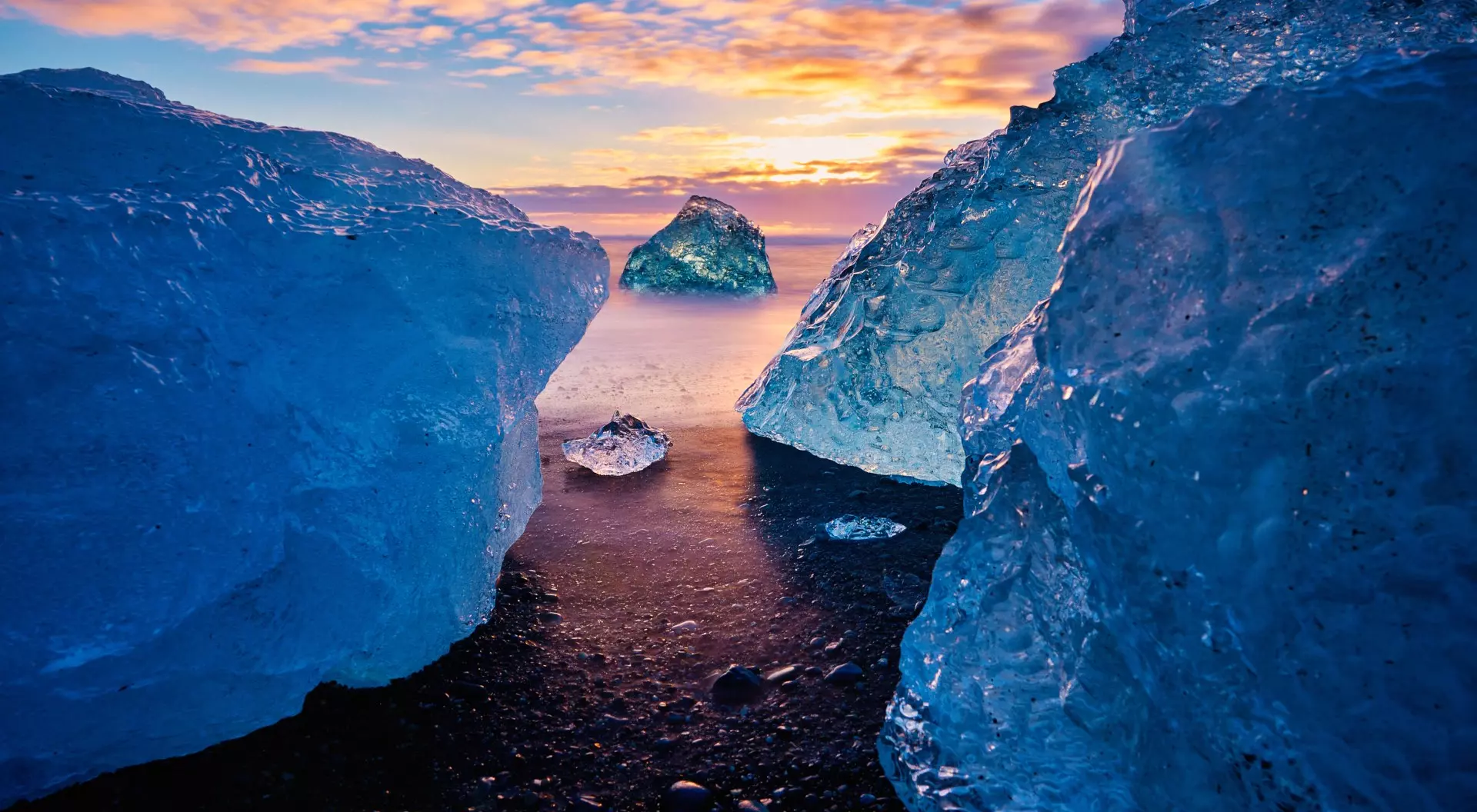 Diamond Beach Diamond beach in Iceland, sunset time
