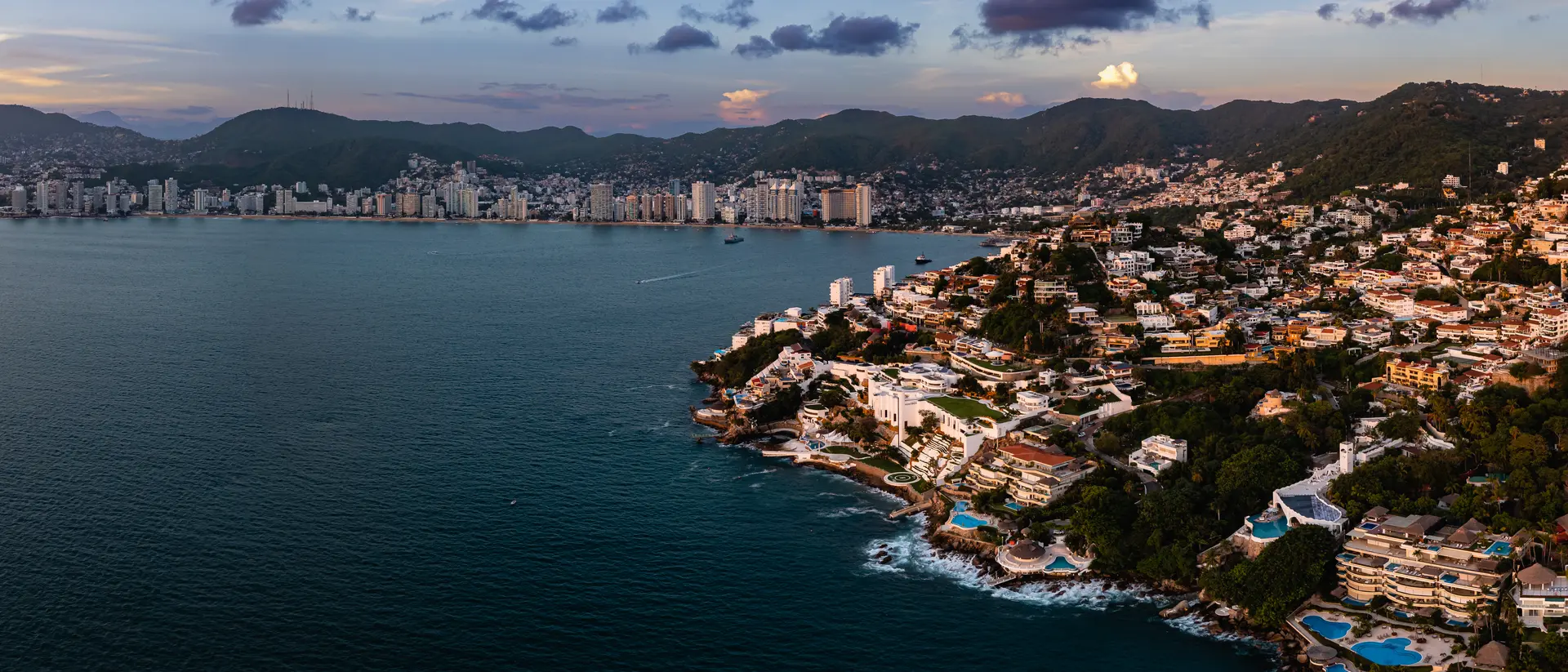 Acapulco de Juárez Aerial view of the sunset in the Bay of Acapulco from the Las Brisas area