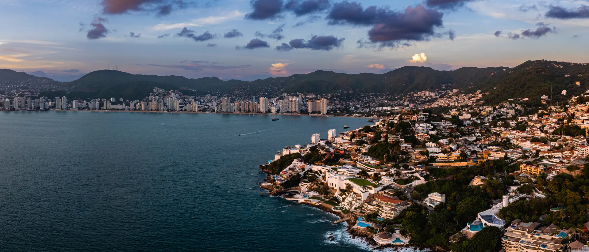 Acapulco de Juárez Aerial view of the sunset in the Bay of Acapulco from the Las Brisas area