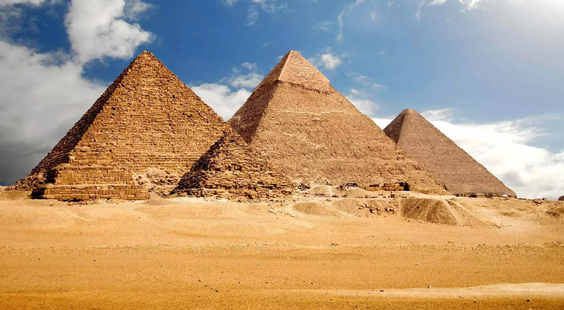 Giza Great Pyramids