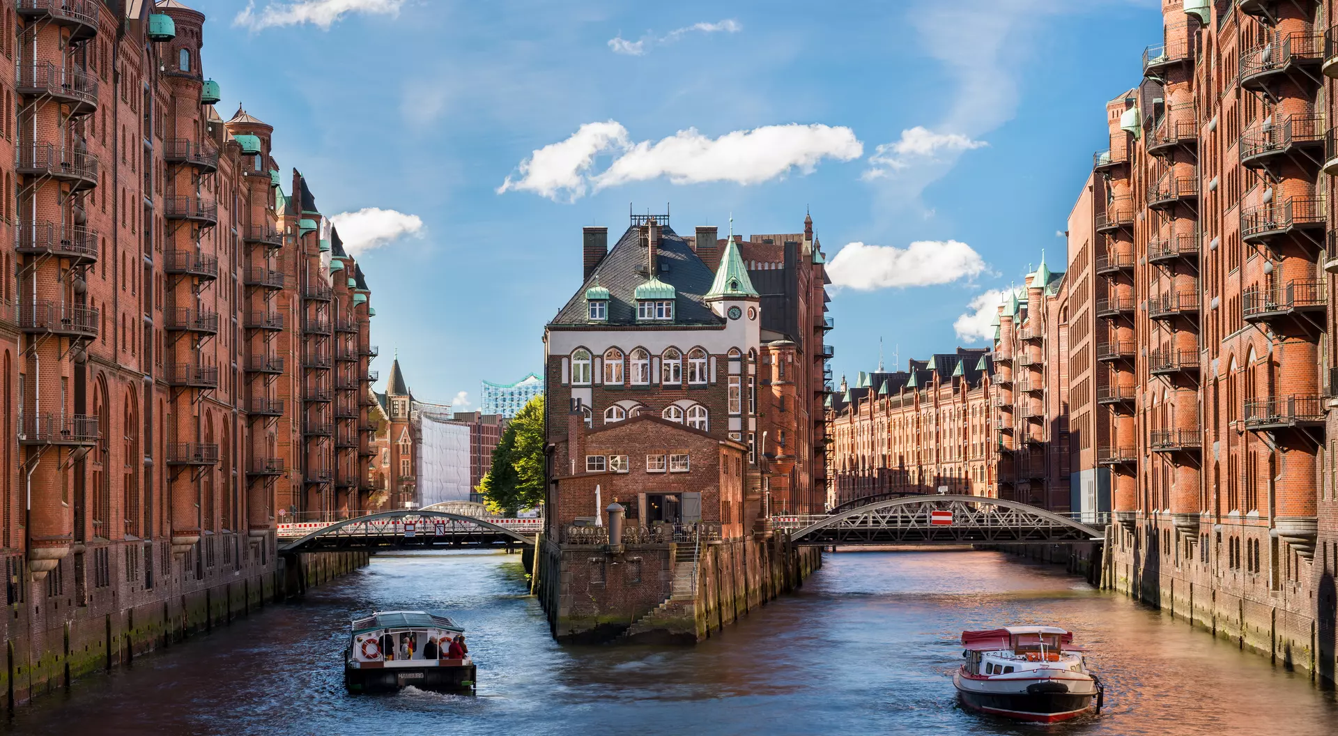 Hamburg landmark moated castle