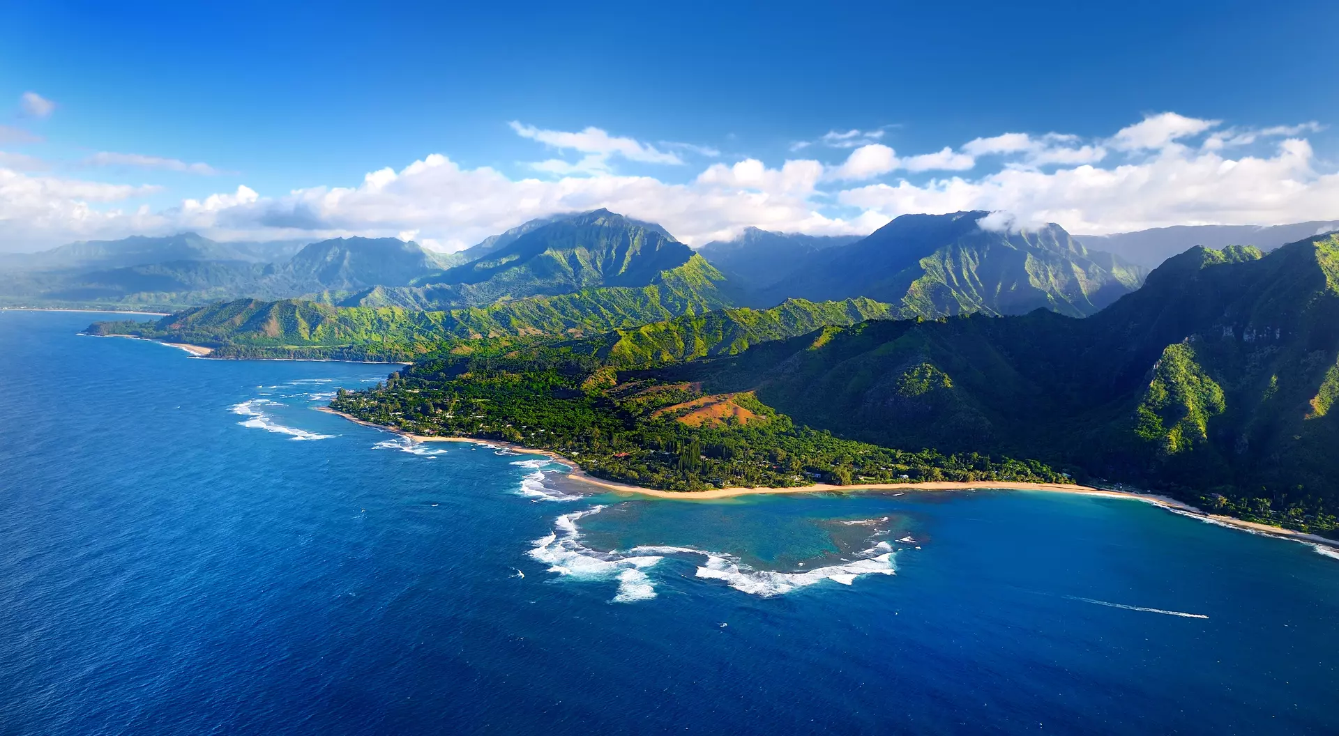 Beautiful aerial view of spectacular Na Pali coast, Kauai, Hawaii