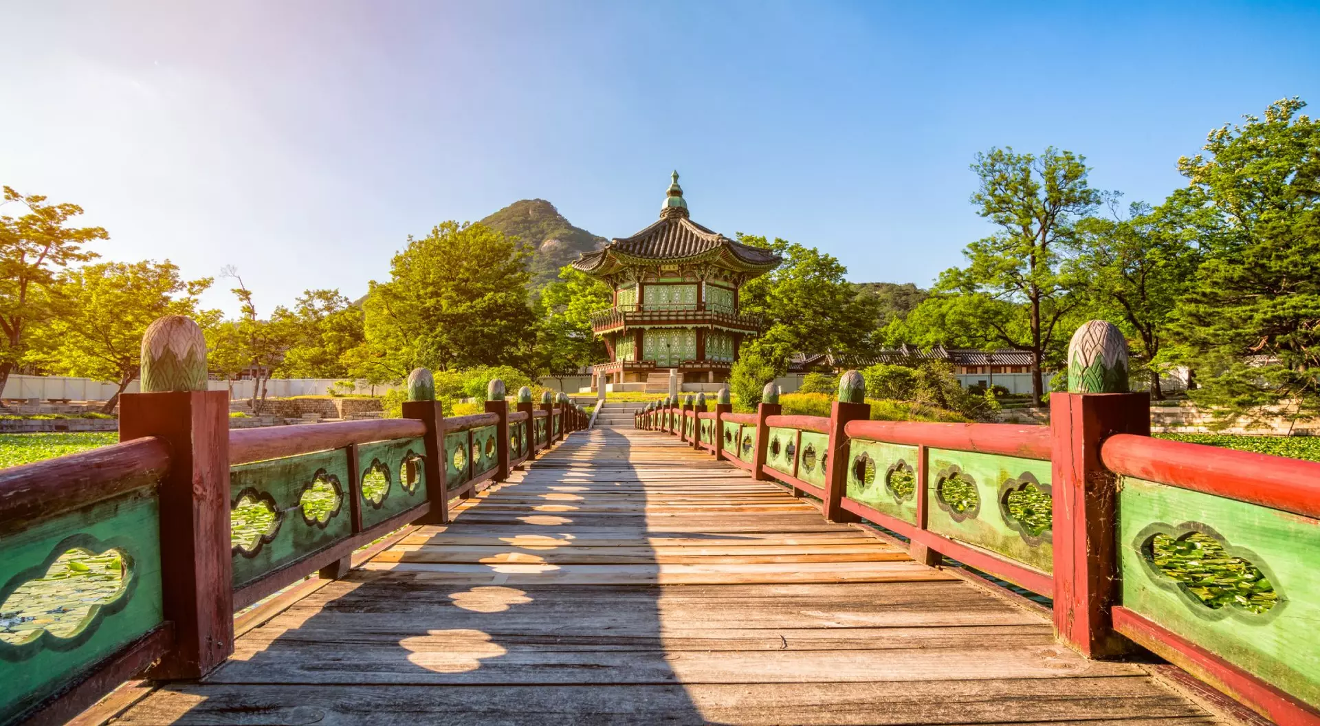 Sunset of Gyeongbokgung Palace