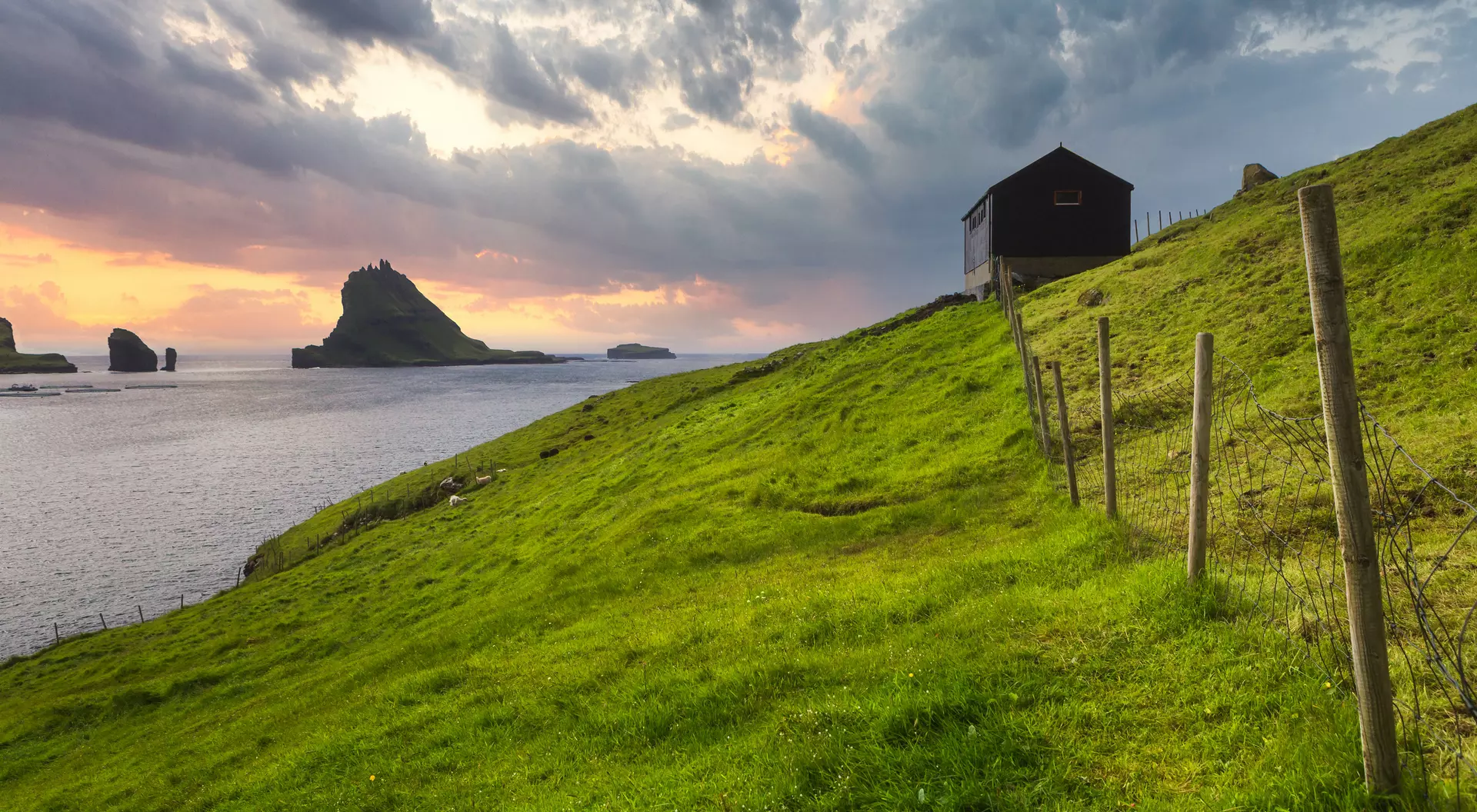 Tindholmur, Faroe Islands