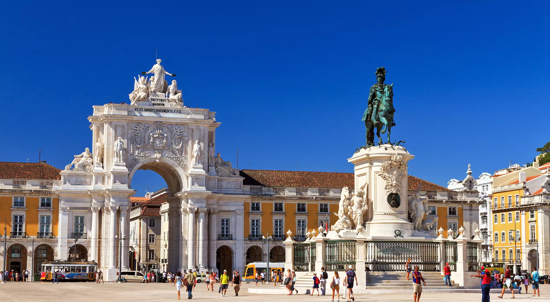 Blackhorse Square Lisbon