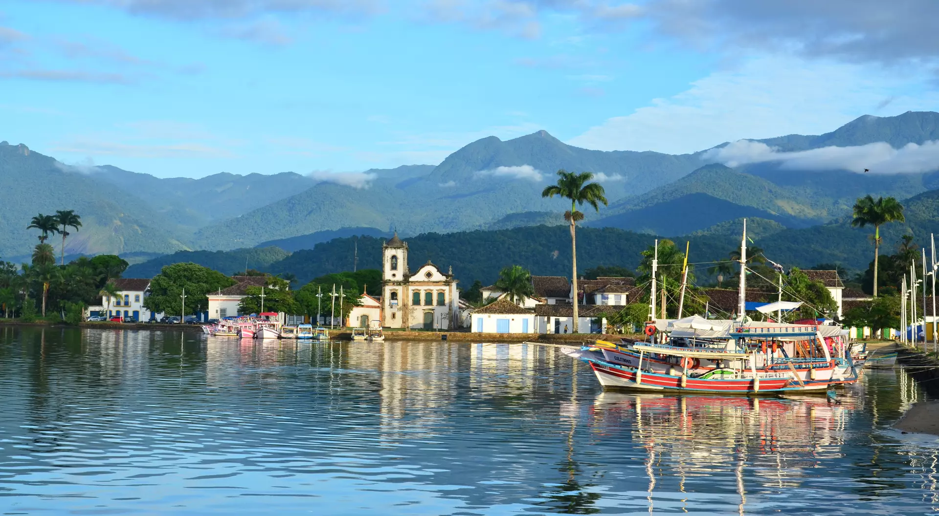 Paraty a blend of colonial architecture & lush tropical surroundings