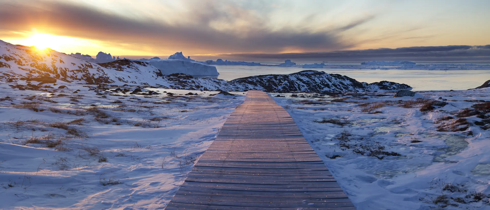 Path to Sermermiut