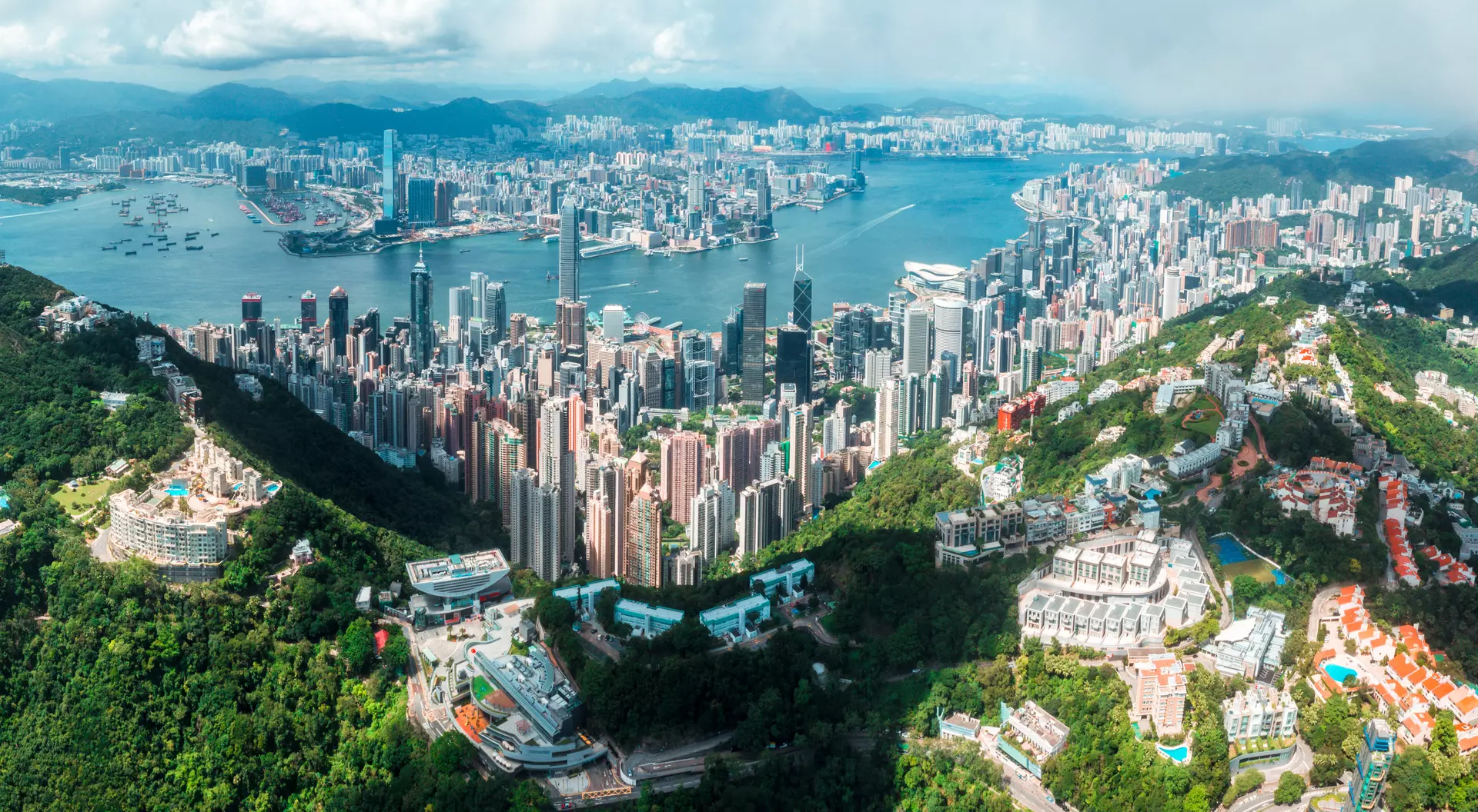 Victoria Harbour, Hong Kong