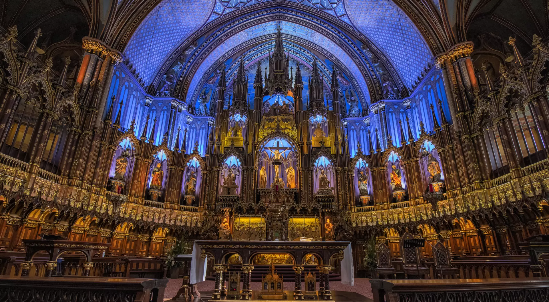 Interior view of Notre Dame Basilica