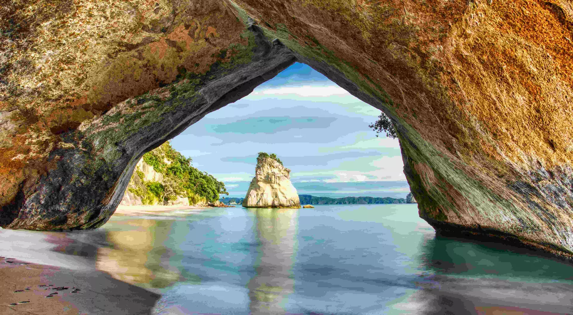 Cathedral Cove on Coromandel Peninsula at Sunrise, New Zealand