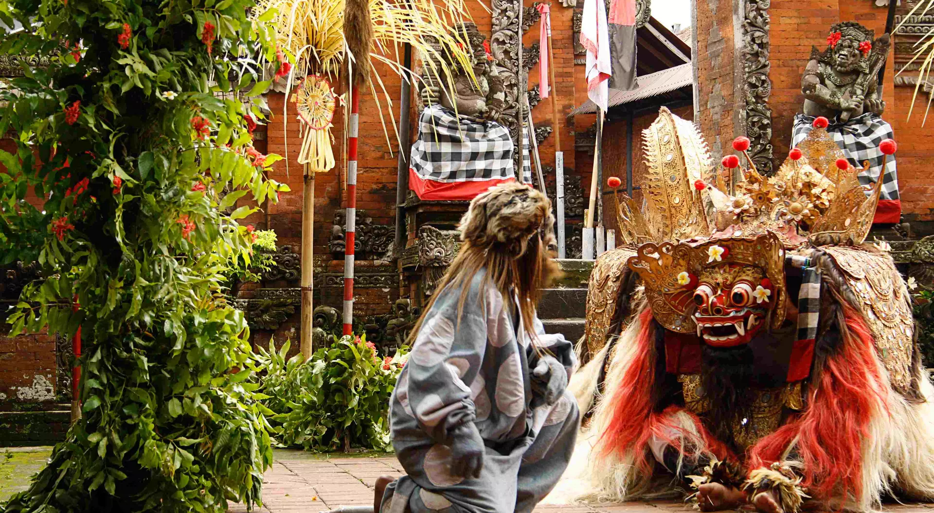 Jambe Budaya Barong Dance, Balinese Mythological Dance Show