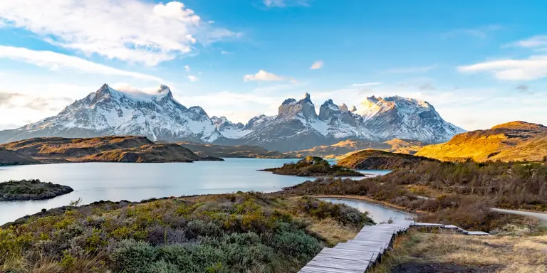 Water, grasslands and mountains