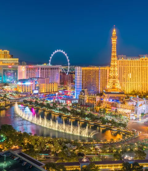 Famous fountain on the strip at nighttime infront of the Bellagio hotel