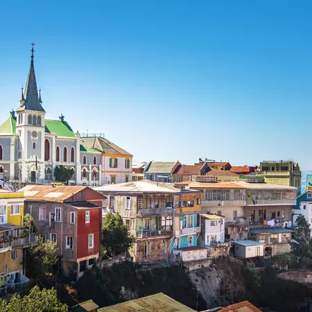 Venture through history in Valparaiso