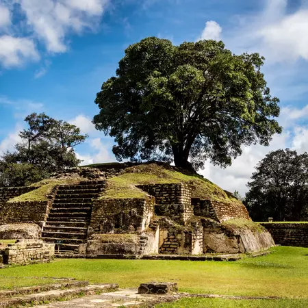 Explore the Iximche ruins