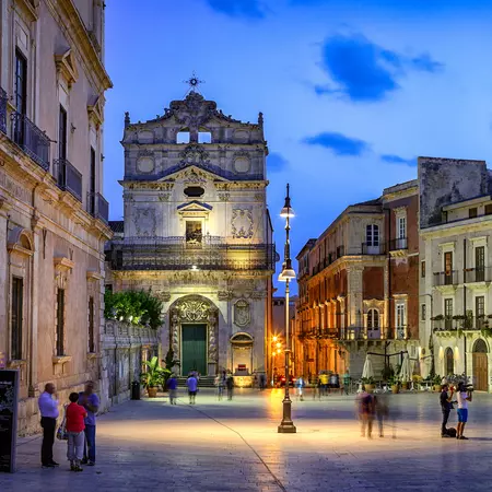 Ortygia Piazza del Duom0