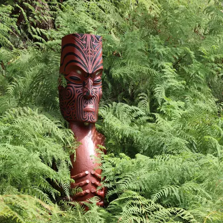 Sculpture Totem Maorie