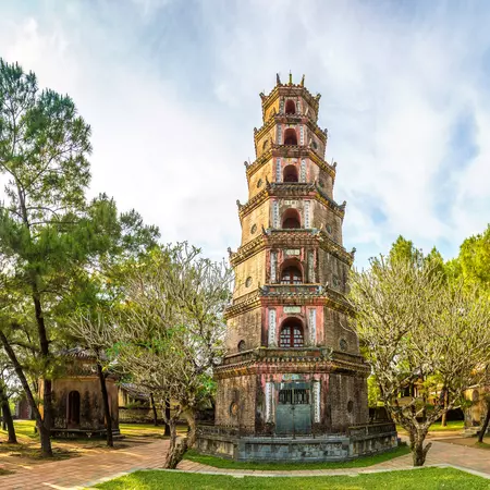 Thien Mu Pagoda, Hue, Vietnam