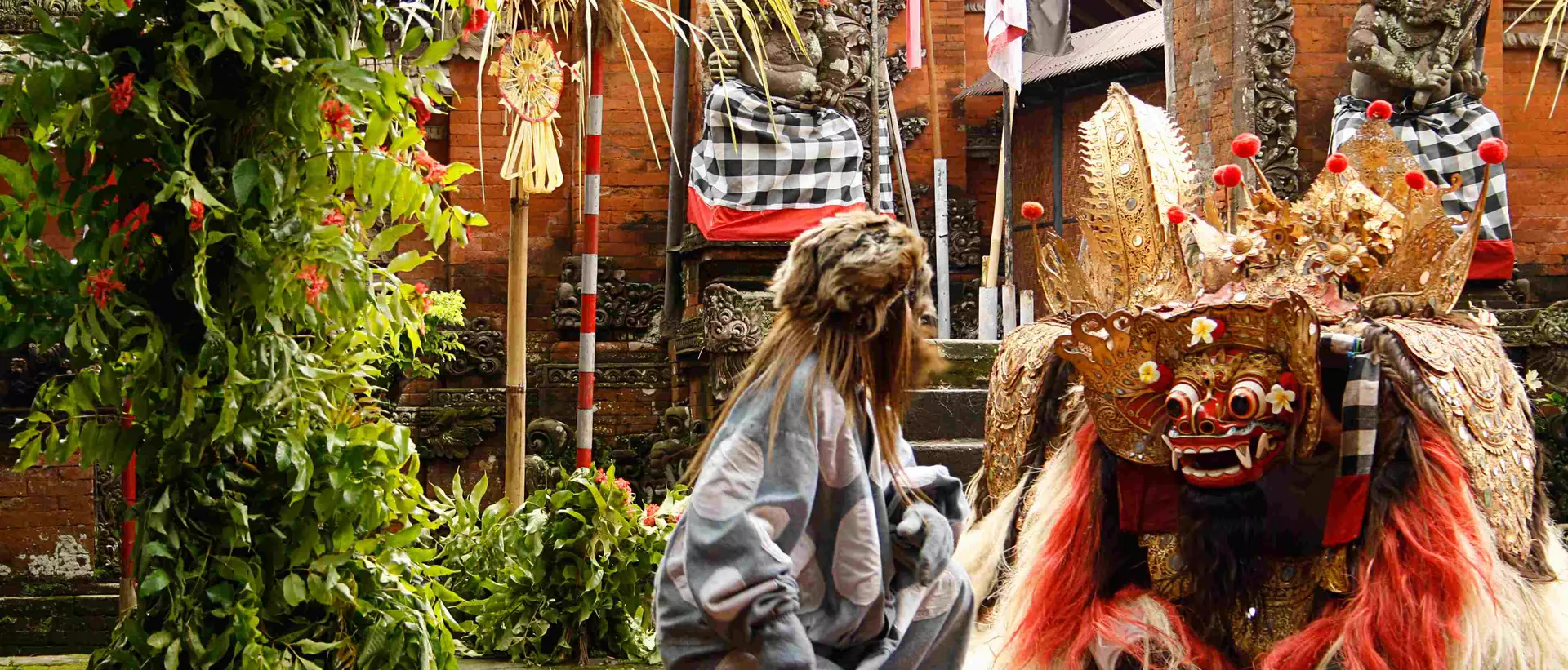 Jambe Budaya Barong Dance, Balinese Mythological Dance Show
