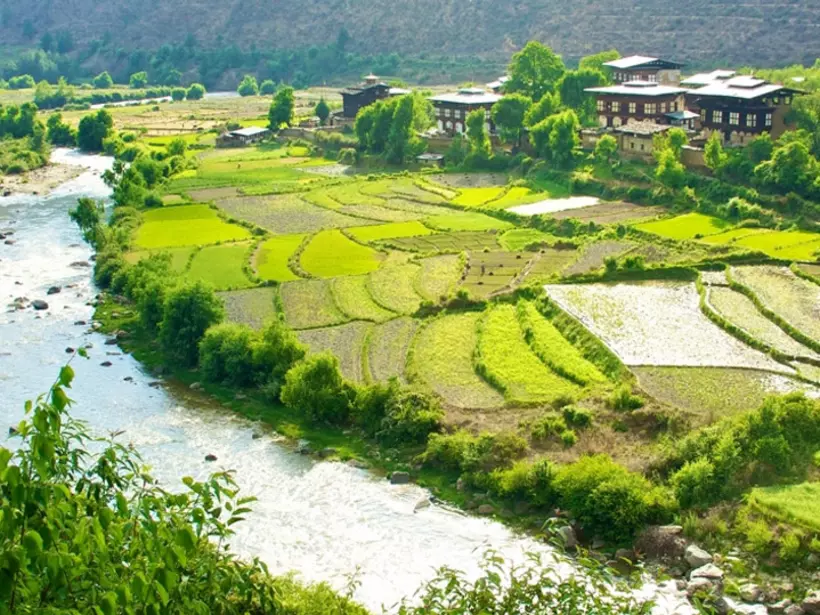 Bhutanese houses in the Paro valley are a great photo opportunity on Bhutan tours.