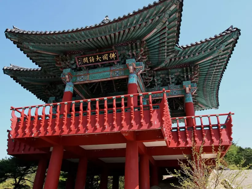 Bulguksa temple bell pavilion
