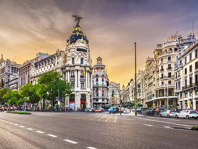 Shop some major deals for souvenirs on Gran Via