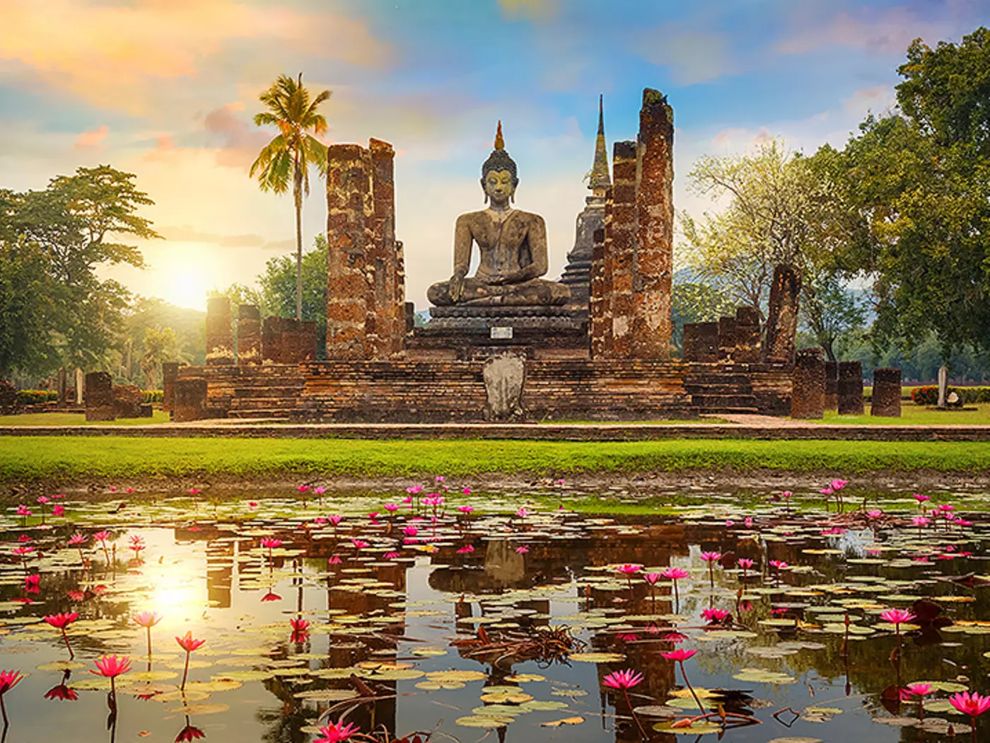 Mahathat Buddhist temple