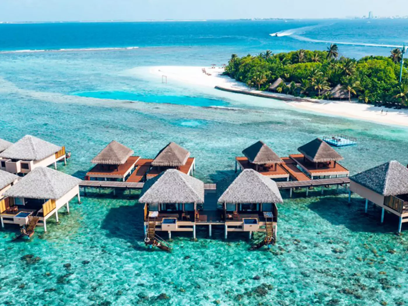 Adaaran Prestige Vadoo is located in the Maldives South Atolls