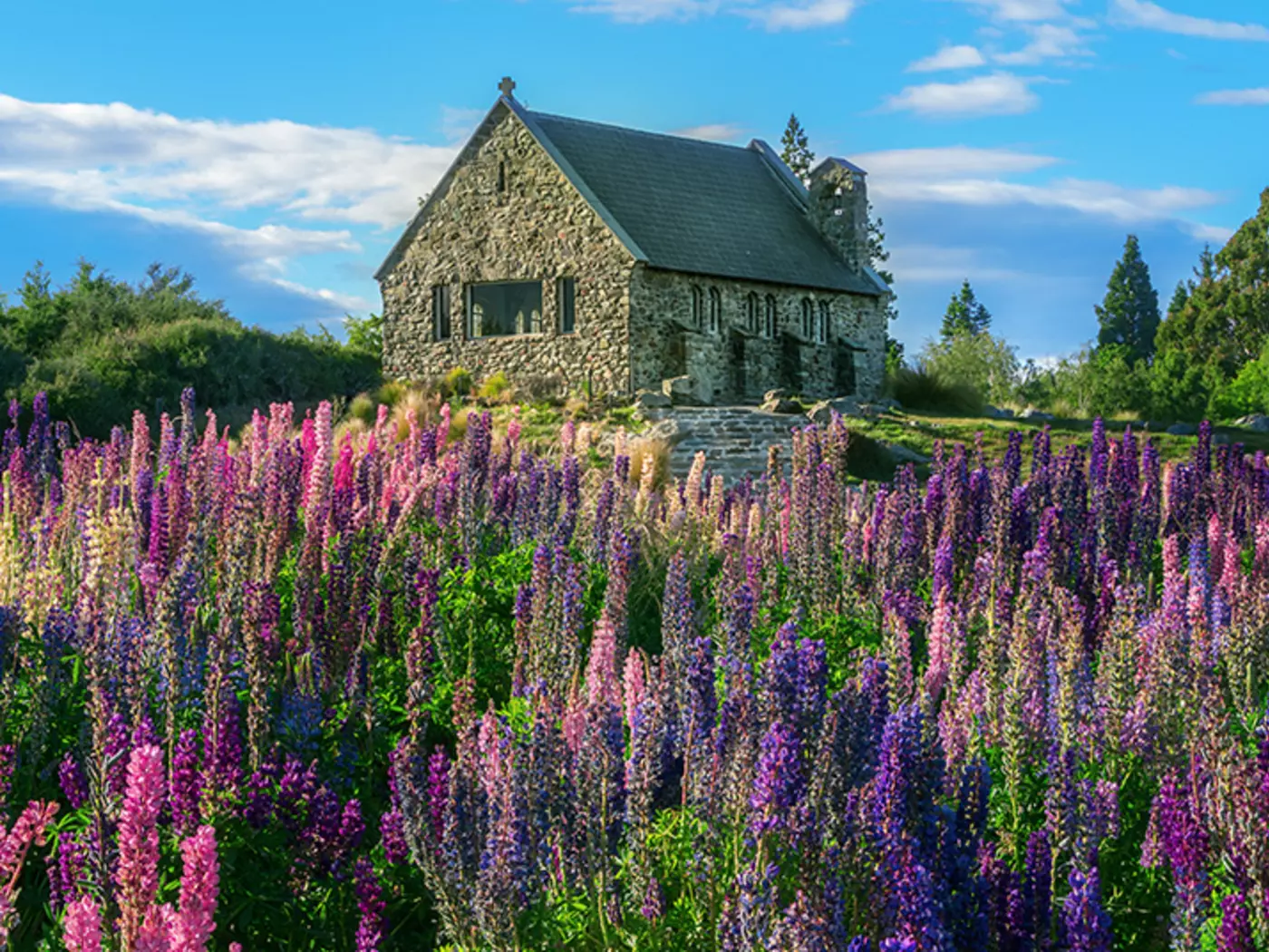 Known for it's remarkable turquoise colour, Lake Tekapo is part of the Mackenzie Basin