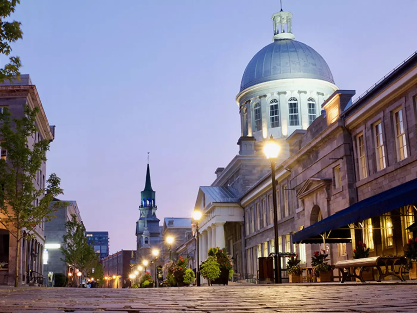 Explore the morning beauty of Old Town Montreal