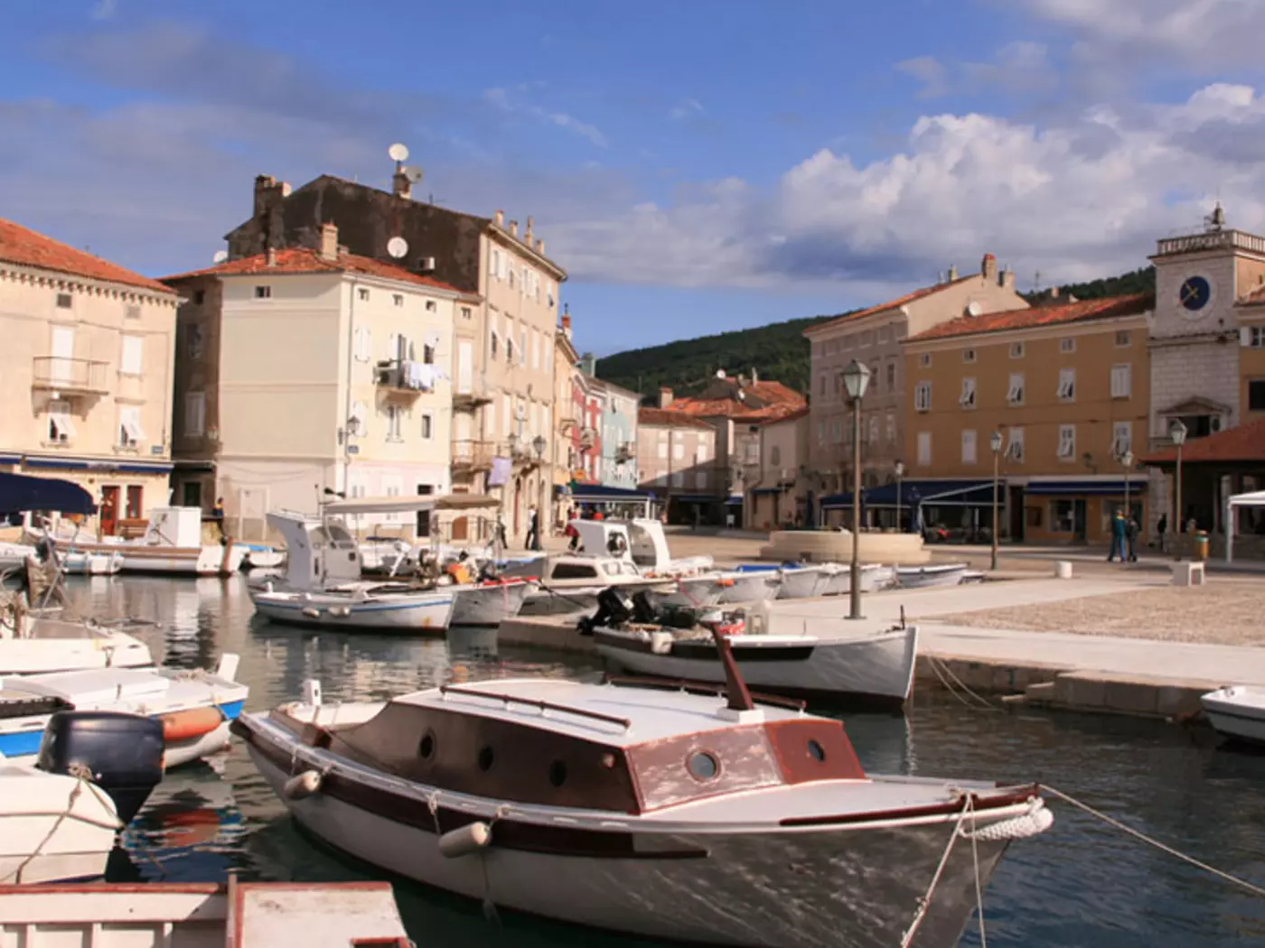 Cres Island Harbour