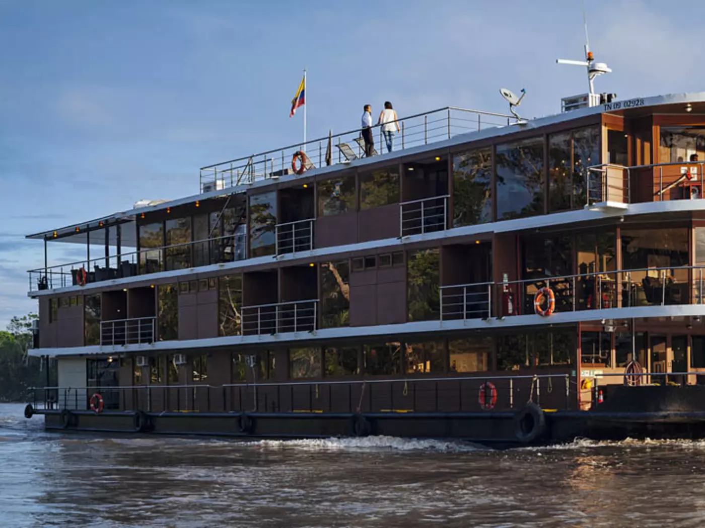Cruise aboard the MV Manatee