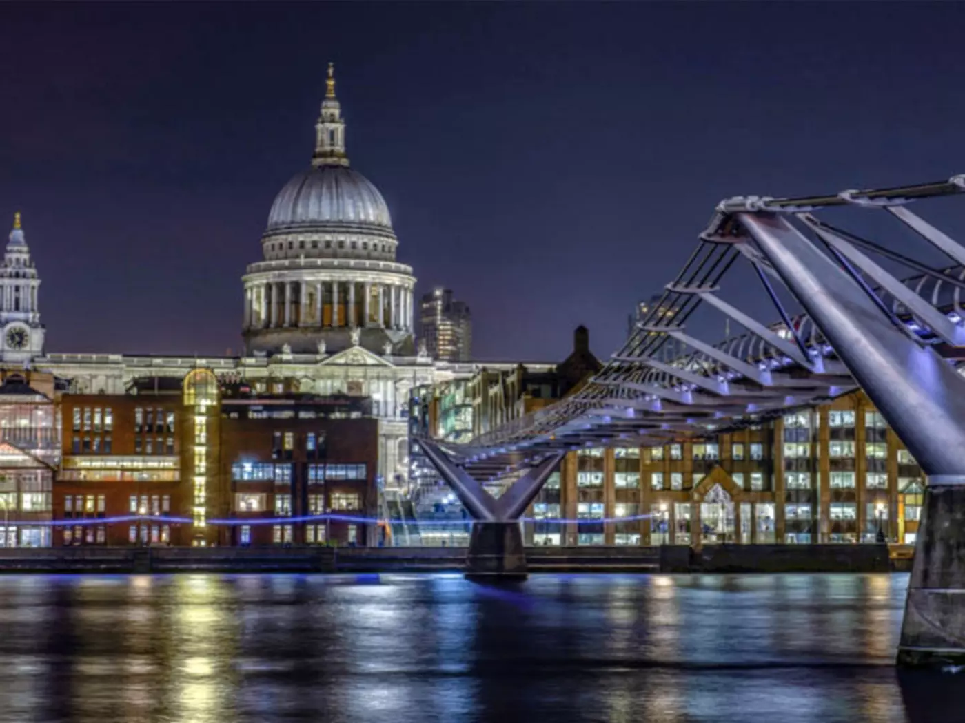Millennium Bridge and St Paul's Cathedral