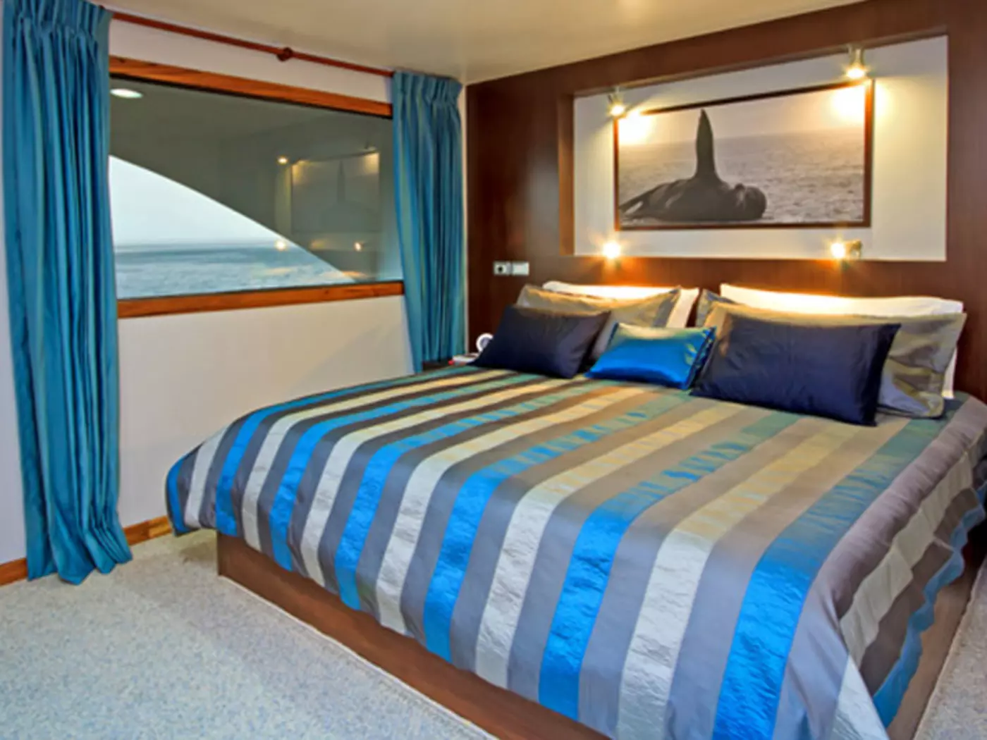 M/V Ocean Spray Double Suite
