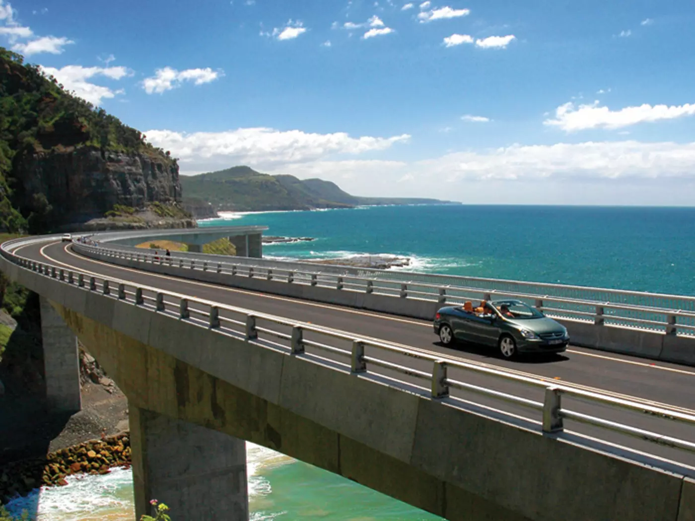 Awe Inspiring Grand Pacific Drive between Sydney and Woollongong