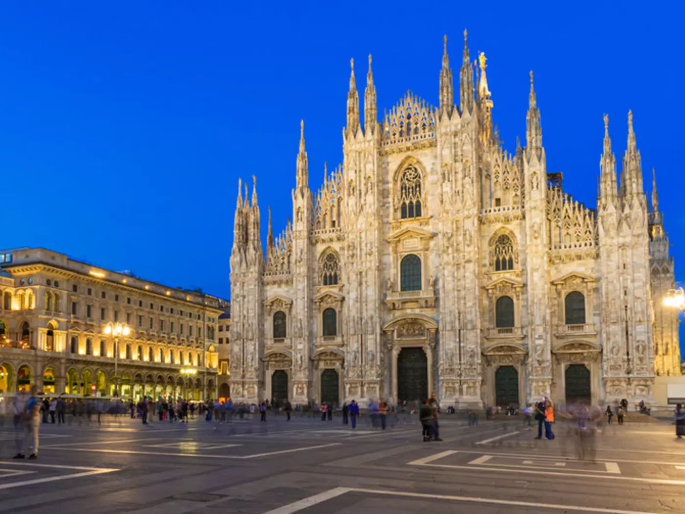 Piazza del Duomo in Milan Italy
