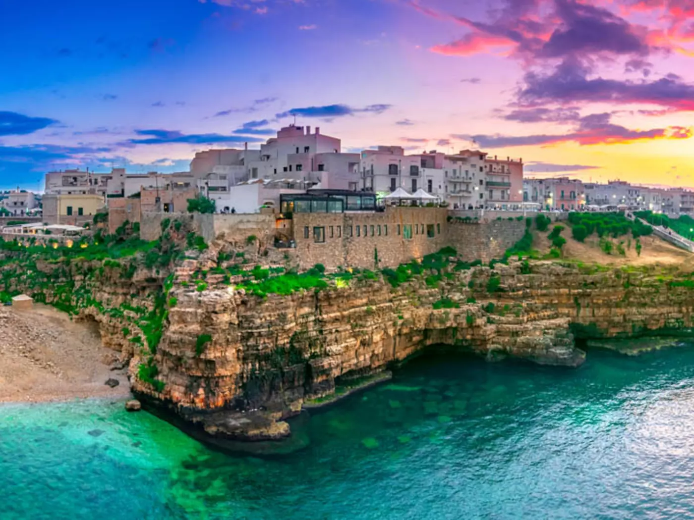 Located on the Adriatic Sea, Polignano a Mare is famous for it's limestone cliffs
