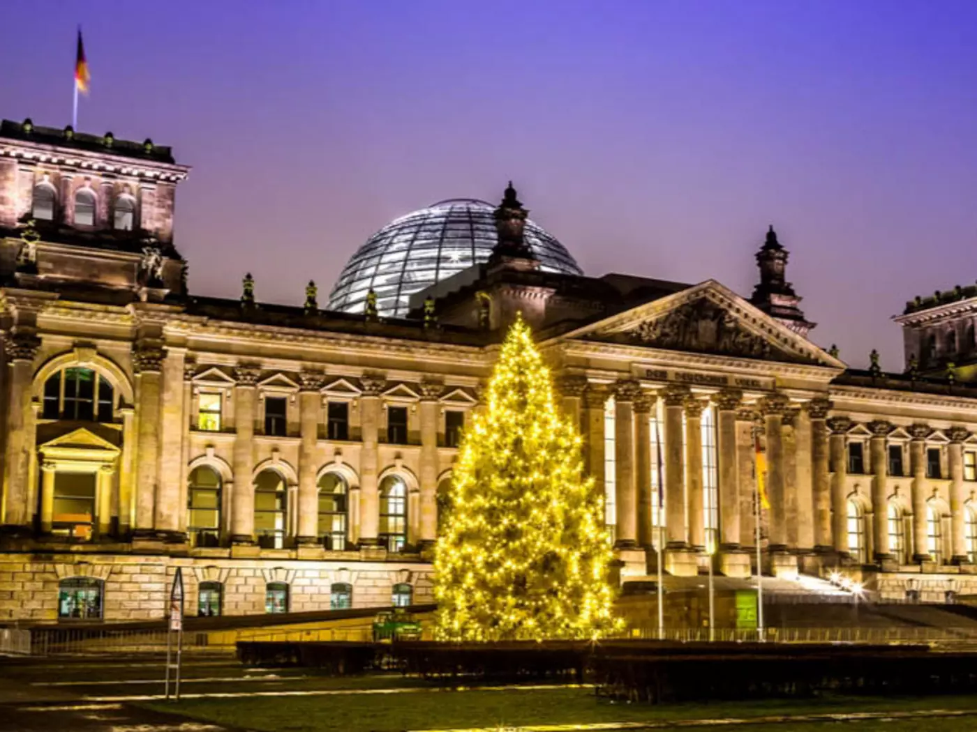 Reichstag in Berlin at Christmas