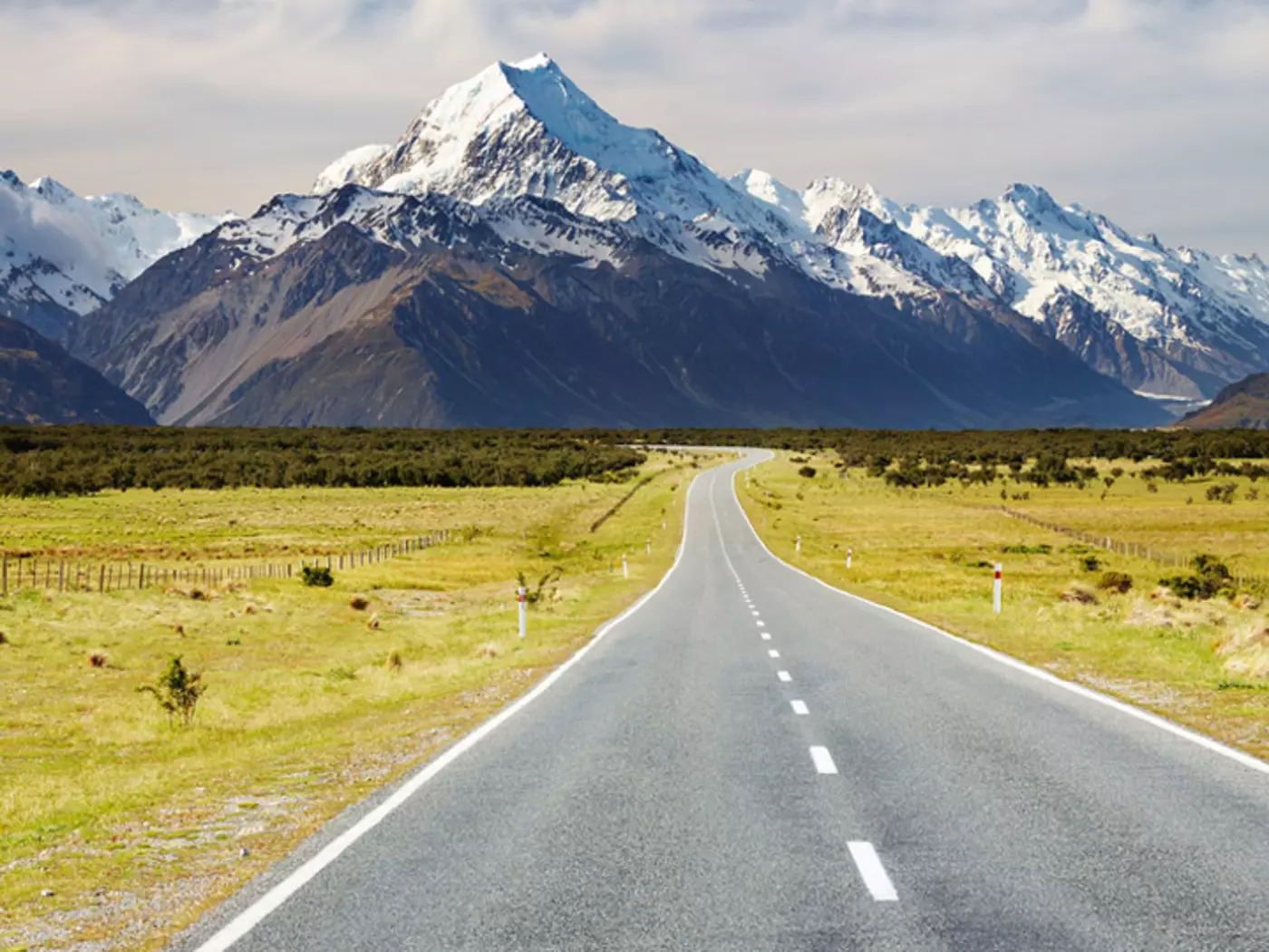Road to Mount Cook, Southern Alps