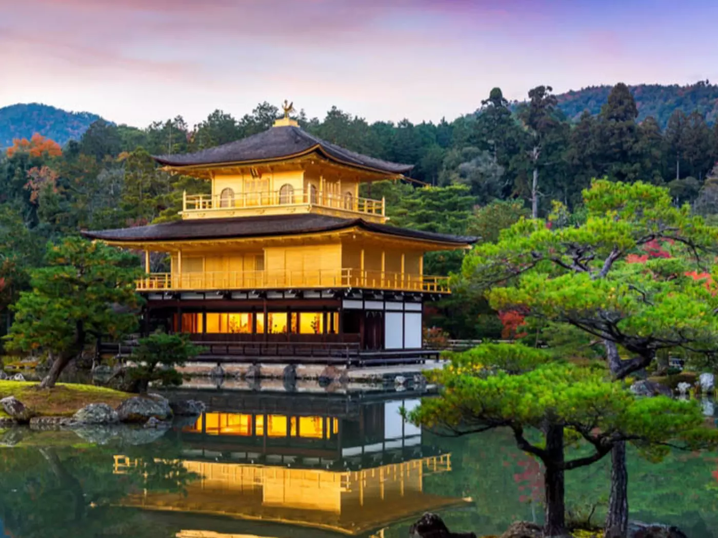 Kyoto boasts 2000 temples and shrines and was the capital of Japan from 794 until 1868