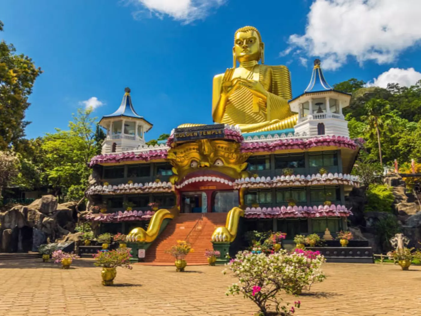 The Golden Temple, Dambulla