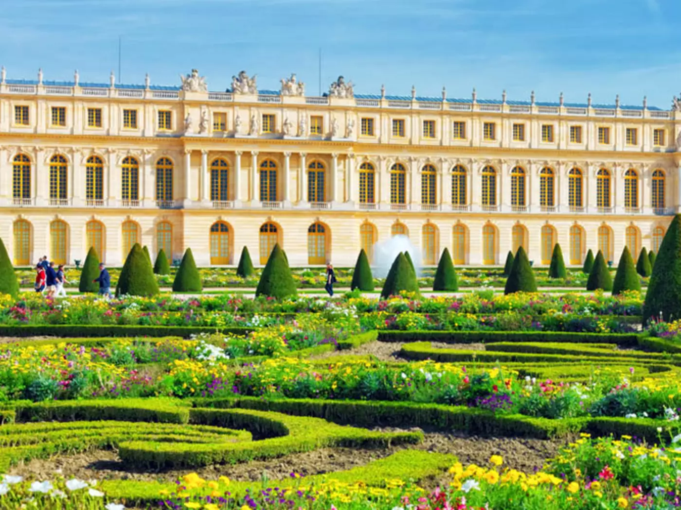The majestic Palace of Versailles is a former royal residency that boasts immaculate architecture and scenery