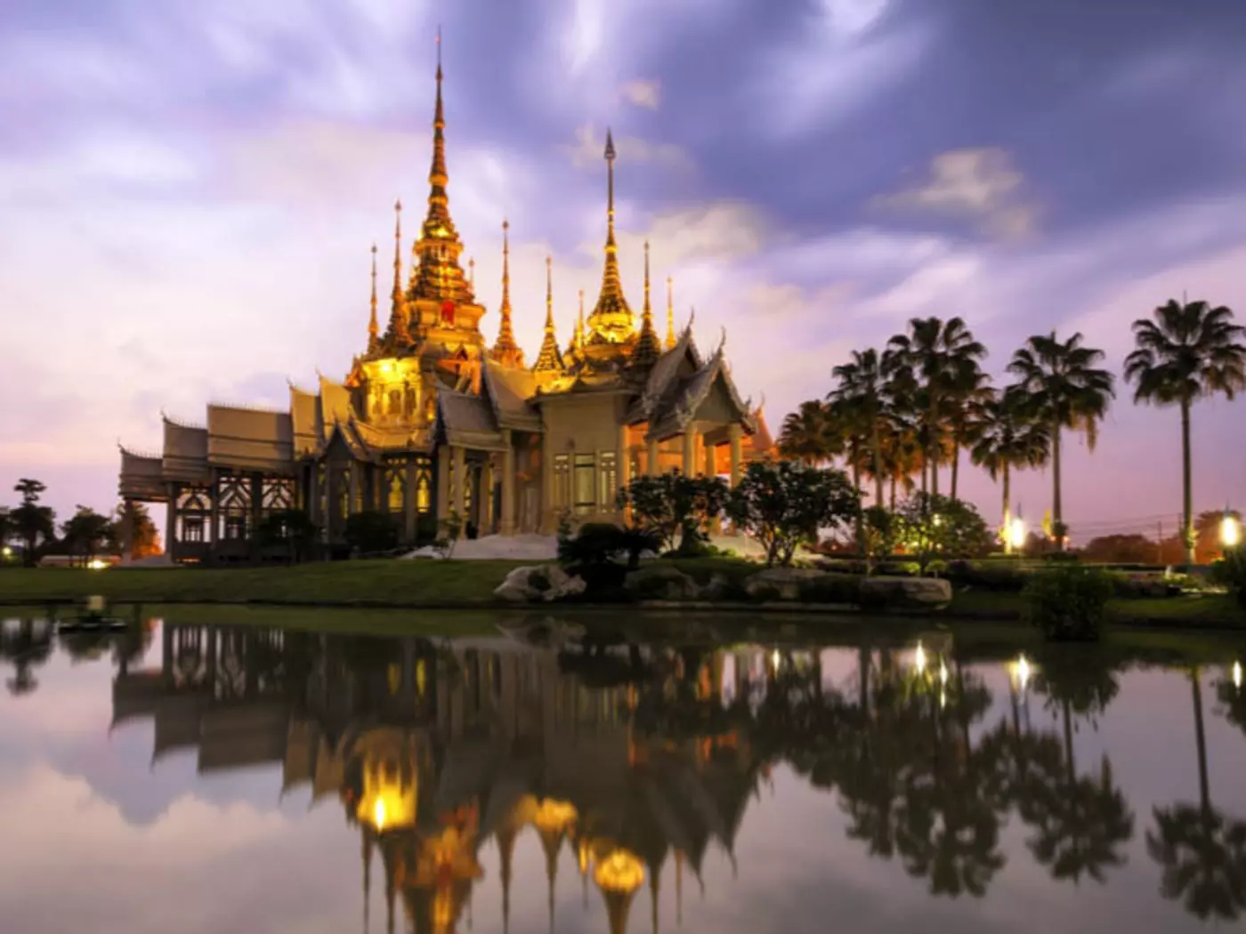 Wat Non Kum Temple in Bangkok