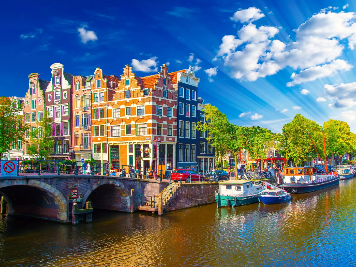 Cruise the canals of Amsterdam